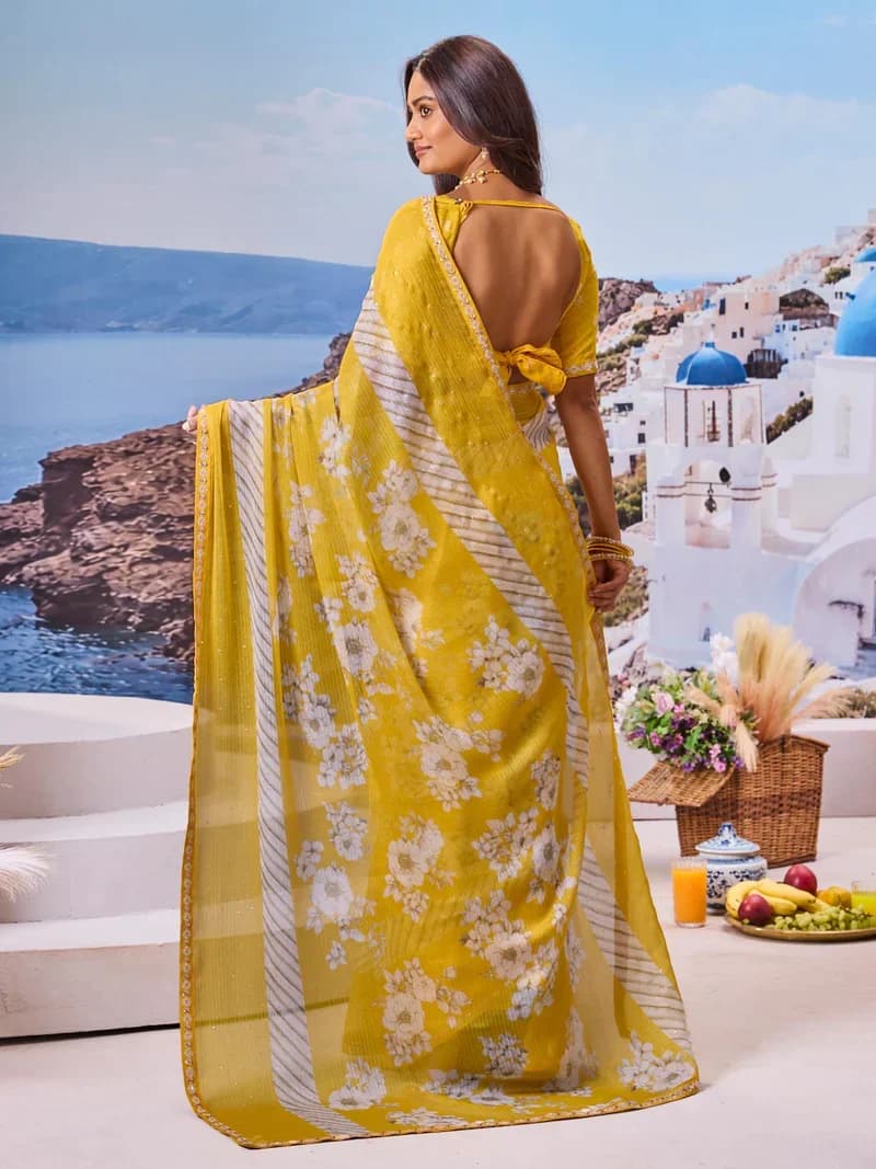 Laxmipati Yellow Silk Blend Floral Printed Saree 2